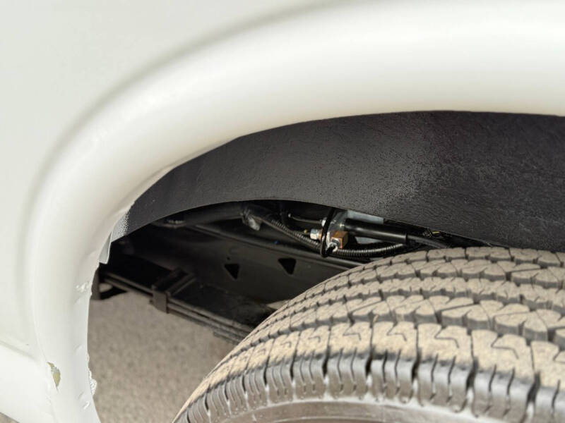 2022 Chevrolet Express 2500