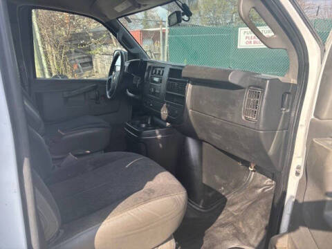 2018 Chevrolet Express 2500