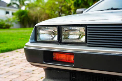 1981 DeLorean DMC-12