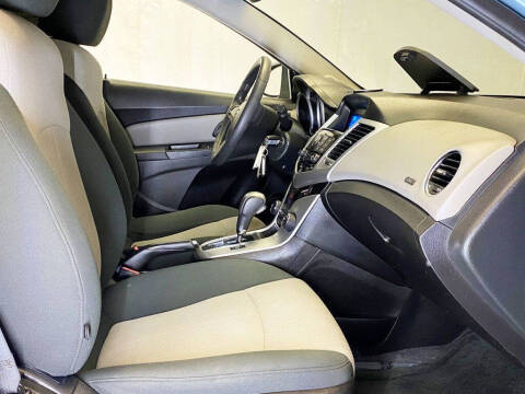 2011 Chevrolet Cruze LS