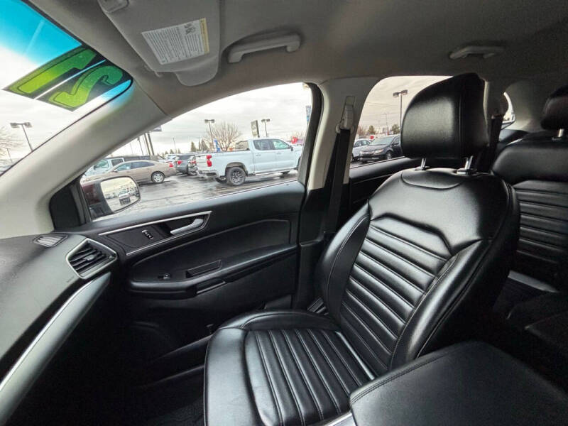 2021 Ford Edge SEL