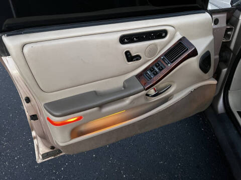 1999 Oldsmobile Aurora