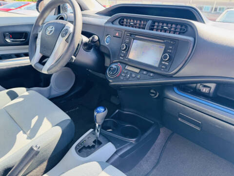 2013 Toyota Prius c Four
