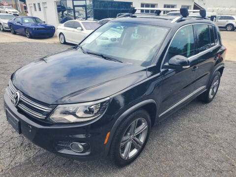 2017 Volkswagen Tiguan for sale at MNK Auto Sales in Marietta GA
