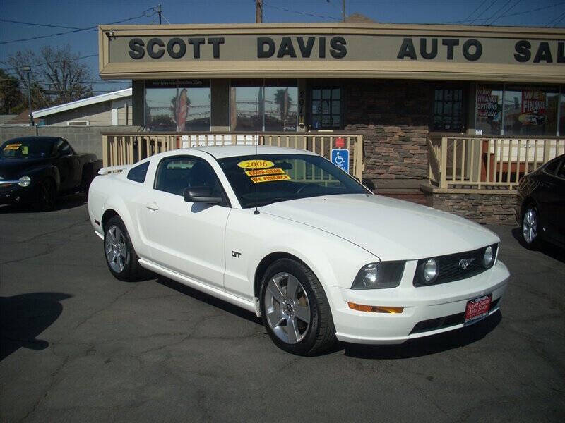 2006 Ford Mustang GT Premium