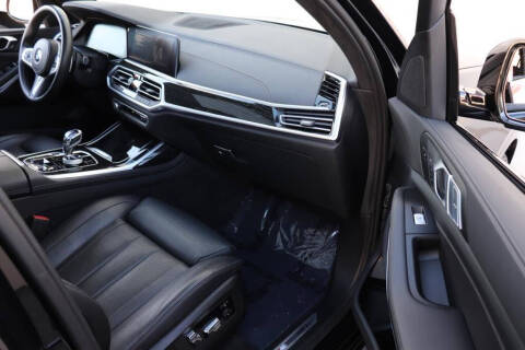 2022 BMW X7 xDrive40i