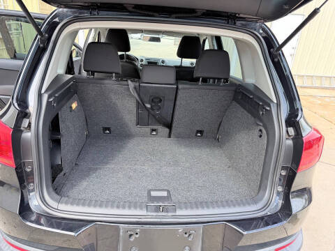 2017 Volkswagen Tiguan 2.0T Limited S