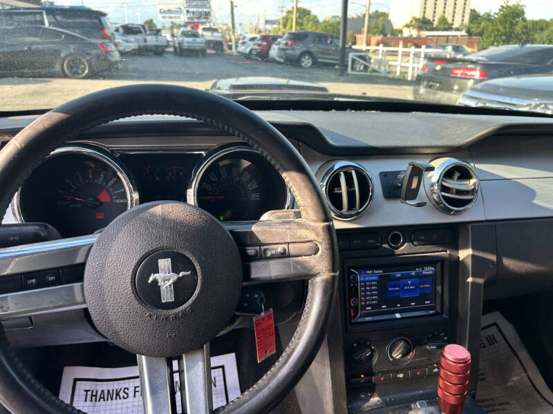 2007 Ford Mustang GT Deluxe