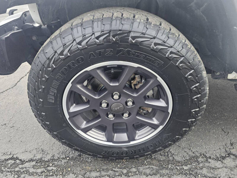 2023 Jeep Gladiator Overland