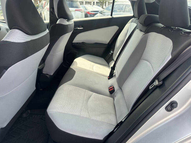 2018 Toyota Prius One