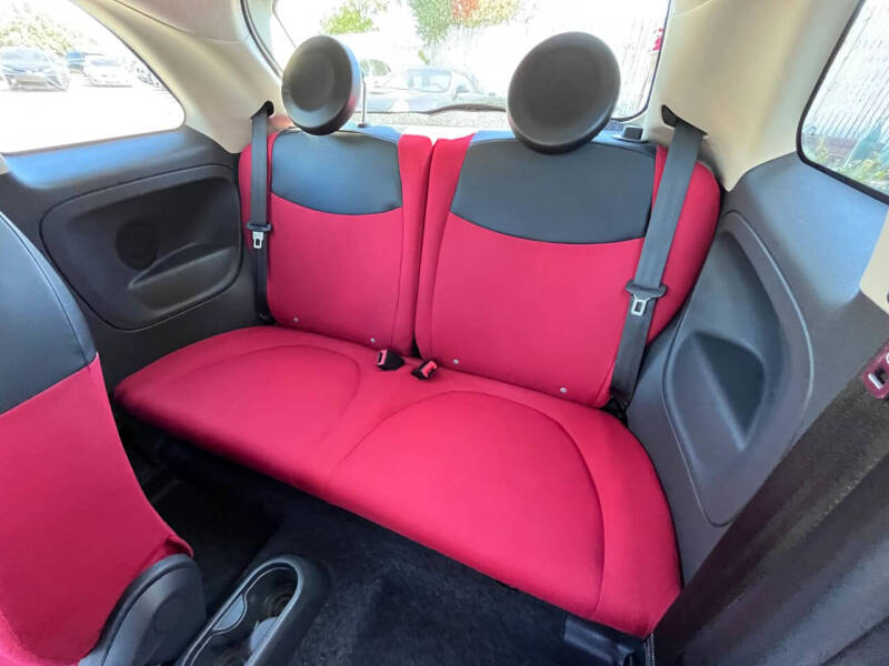 2012 FIAT 500 Pop