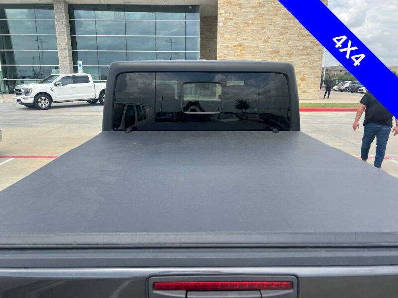 2023 Jeep Gladiator Willys