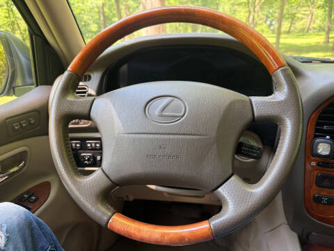 2000 Lexus LX 470