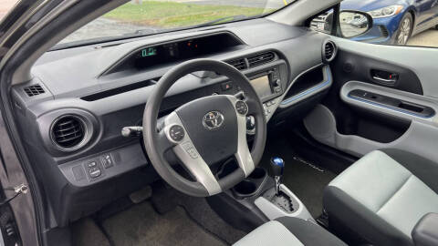 2013 Toyota Prius c Three