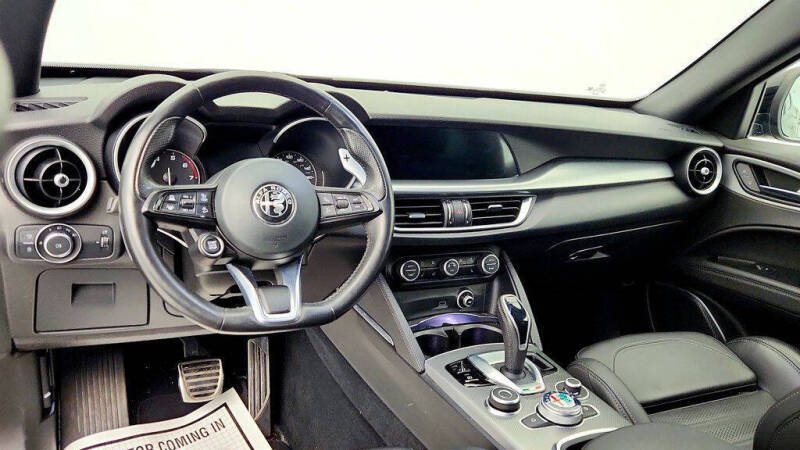 2023 Alfa Romeo Stelvio