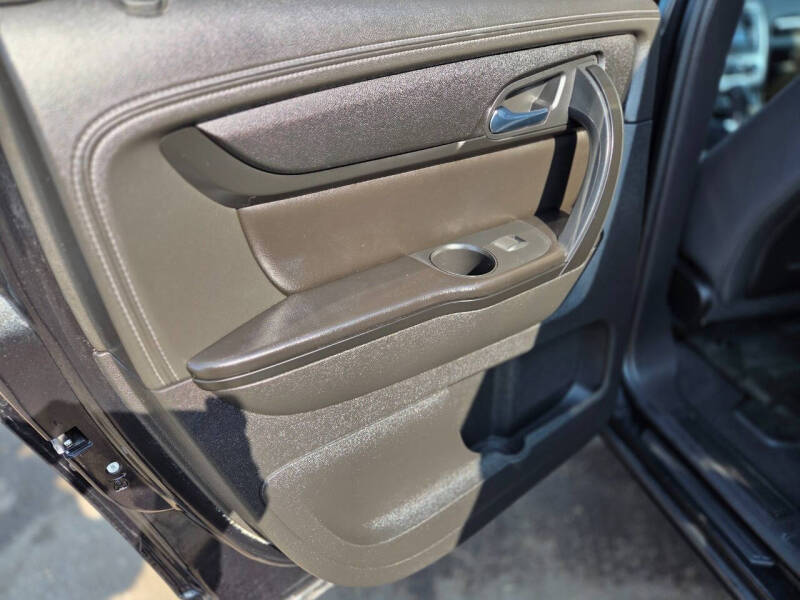 2015 GMC Acadia SLE-2