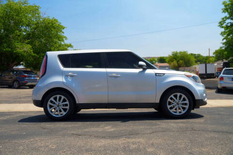 2017 Kia Soul +