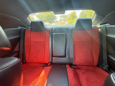 2015 Dodge Challenger R/T Scat Pack