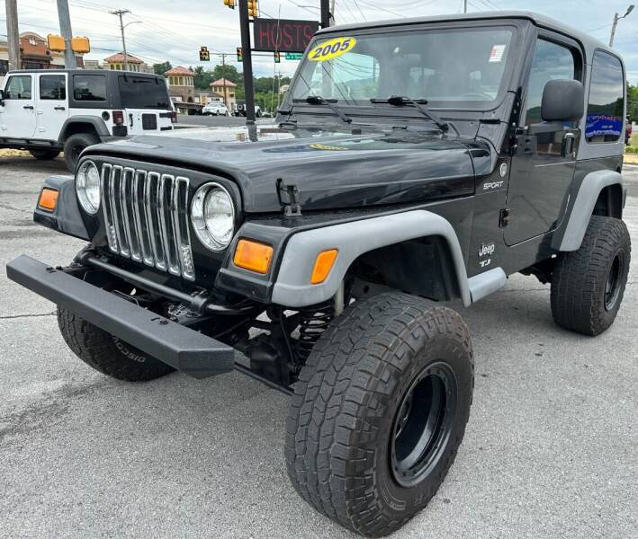 2005 Jeep Wrangler for sale at Smith's Cars in Elizabethton TN