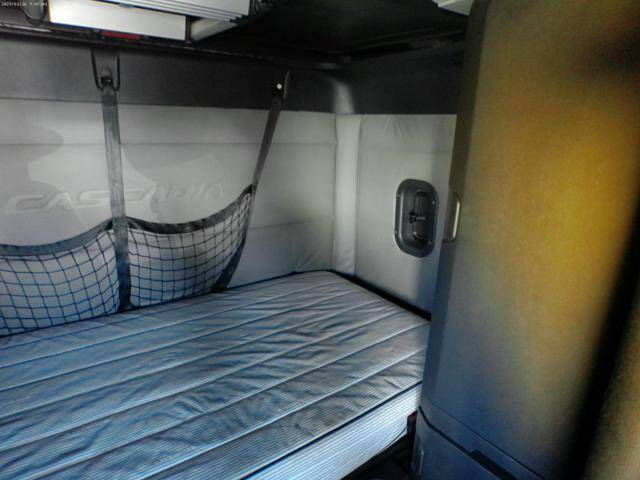 2020 Freightliner Cascadia