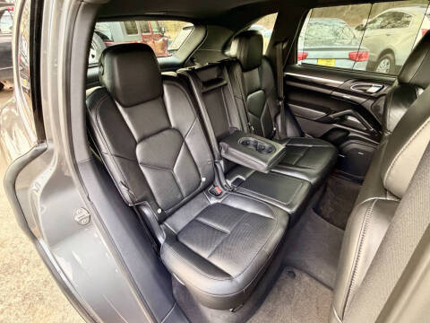 2013 Porsche Cayenne