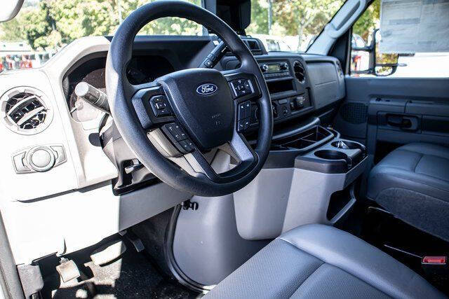 2024 Ford E-Series