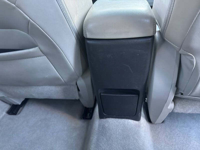 2013 Nissan Rogue SV w/SL Package