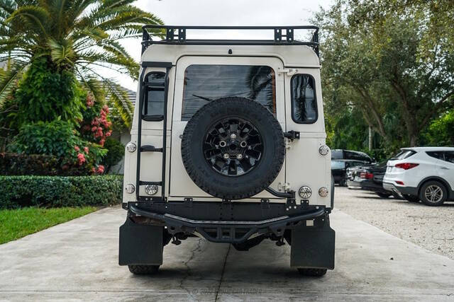 1991 Land Rover Defender