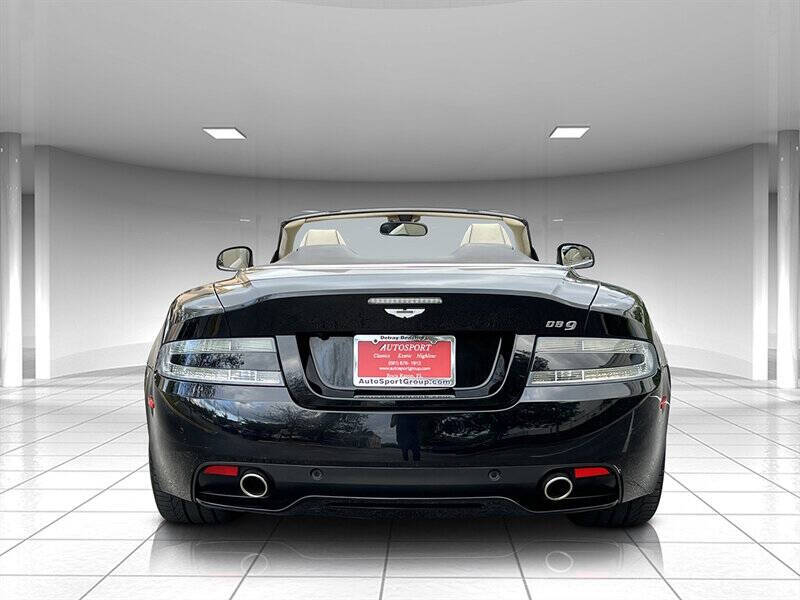 2014 Aston Martin DB9 4