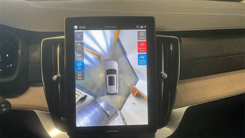 2026 Volvo XC90 B5 Plus 7P