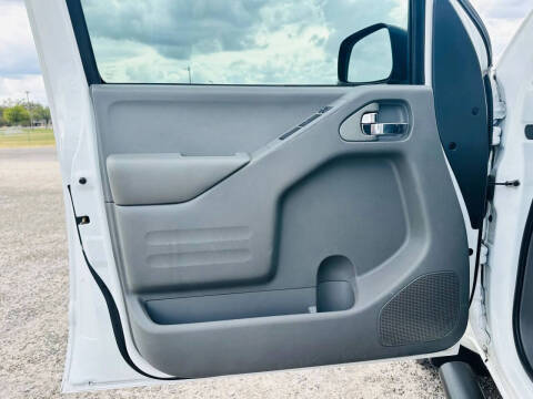 2019 Nissan Frontier Desert Runner