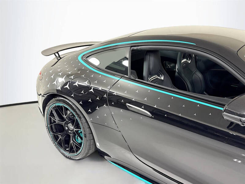 2025 Mercedes-Benz AMG GT 63 PRO