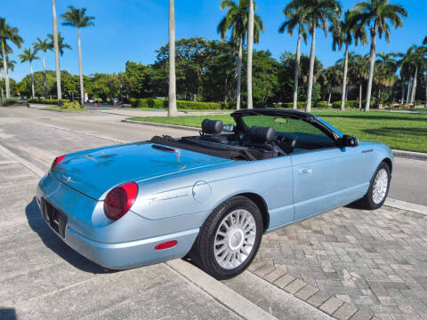 2004 Ford Thunderbird Deluxe