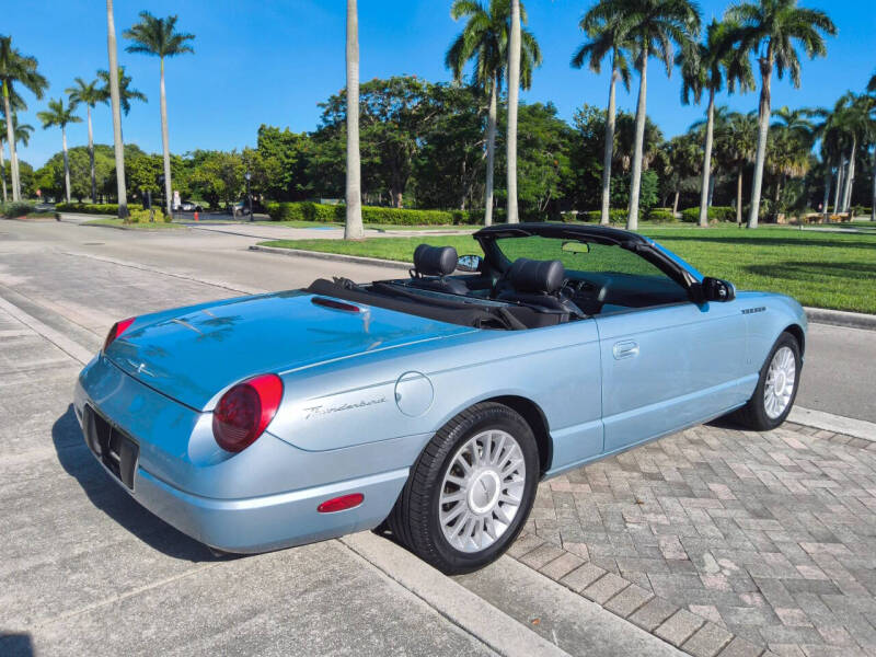 2004 Ford Thunderbird Deluxe