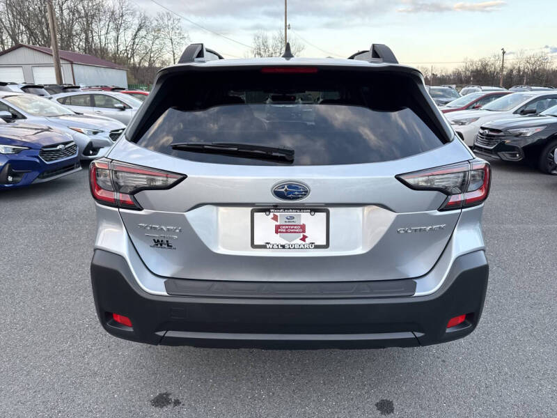 2024 Subaru Outback Premium