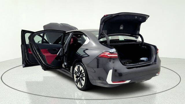 2026 BMW i5 eDrive40