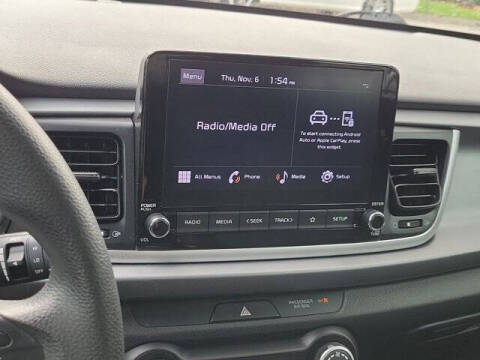 2023 Kia Rio 5-Door S