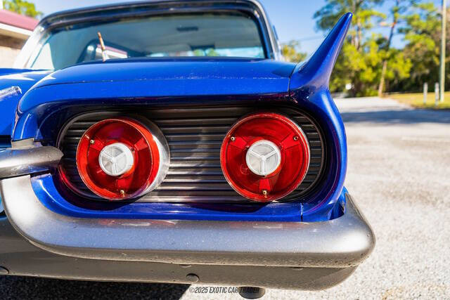 1959 Ford Thunderbird