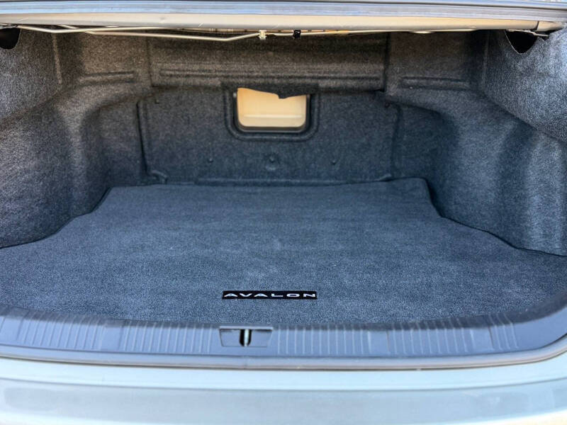 2014 Toyota Avalon Limited