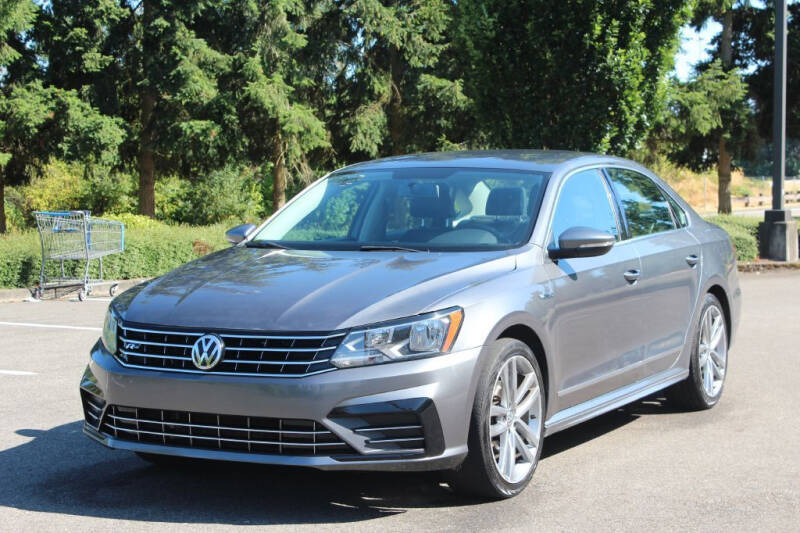 2017 Volkswagen Passat 1.8T R-Line