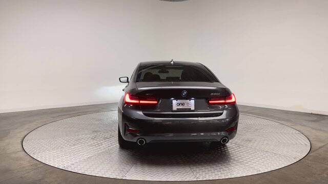 2022 BMW 3 Series 330i xDrive