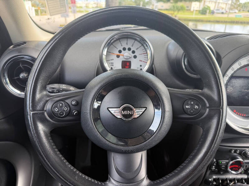 2014 MINI Countryman Cooper