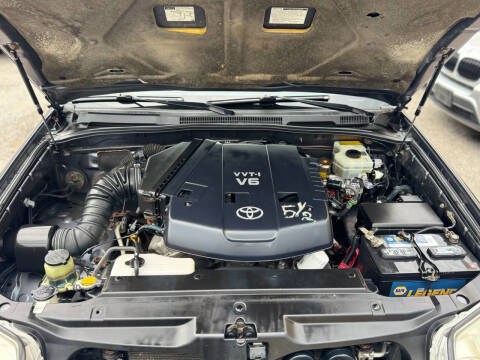2004 Toyota 4Runner SR5