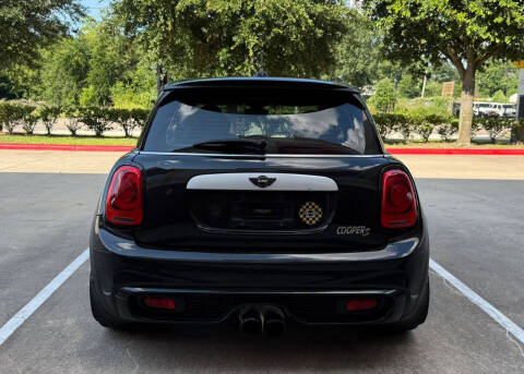 2016 MINI Hardtop 2 Door Cooper S