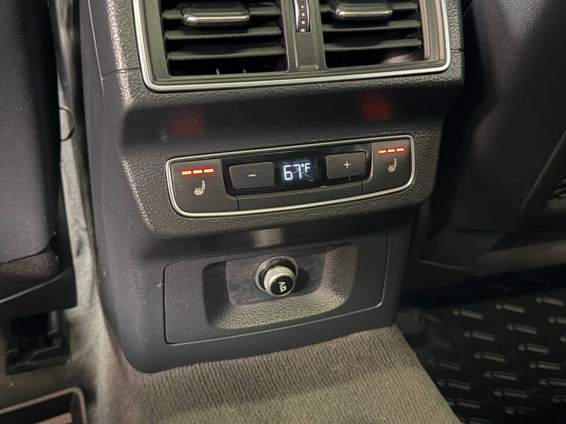 2018 Audi Q5 2.0T quattro Premium Plus