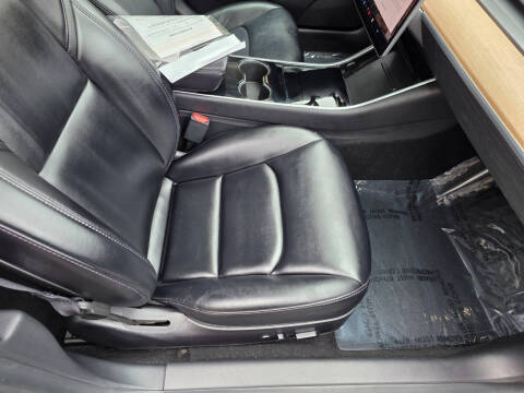 2018 Tesla Model 3 Mid Range