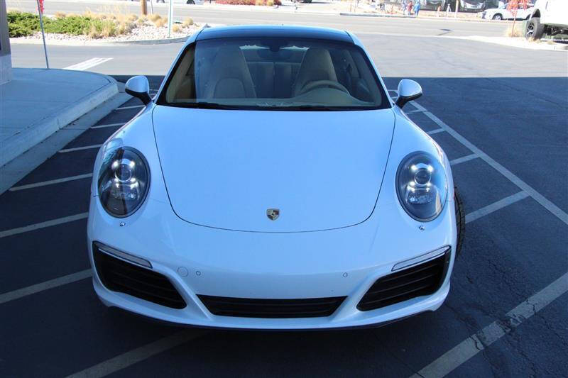 2017 Porsche 911 Carrera