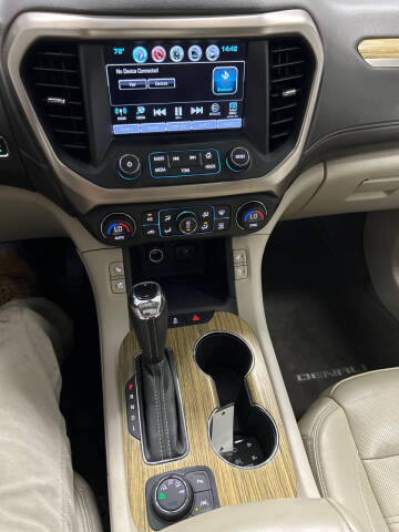 2018 GMC Acadia Denali