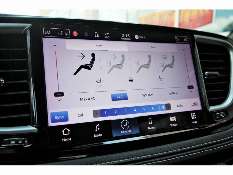 2022 Chrysler Pacifica Touring