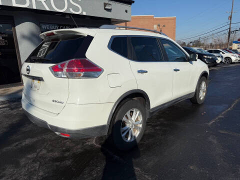 2016 Nissan Rogue SV